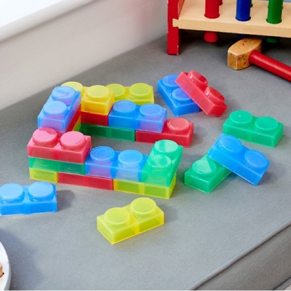 New TickiT SiliShapes Soft Bricks - Set of 24 Transparent Multi Colored - Picture 6 of 10